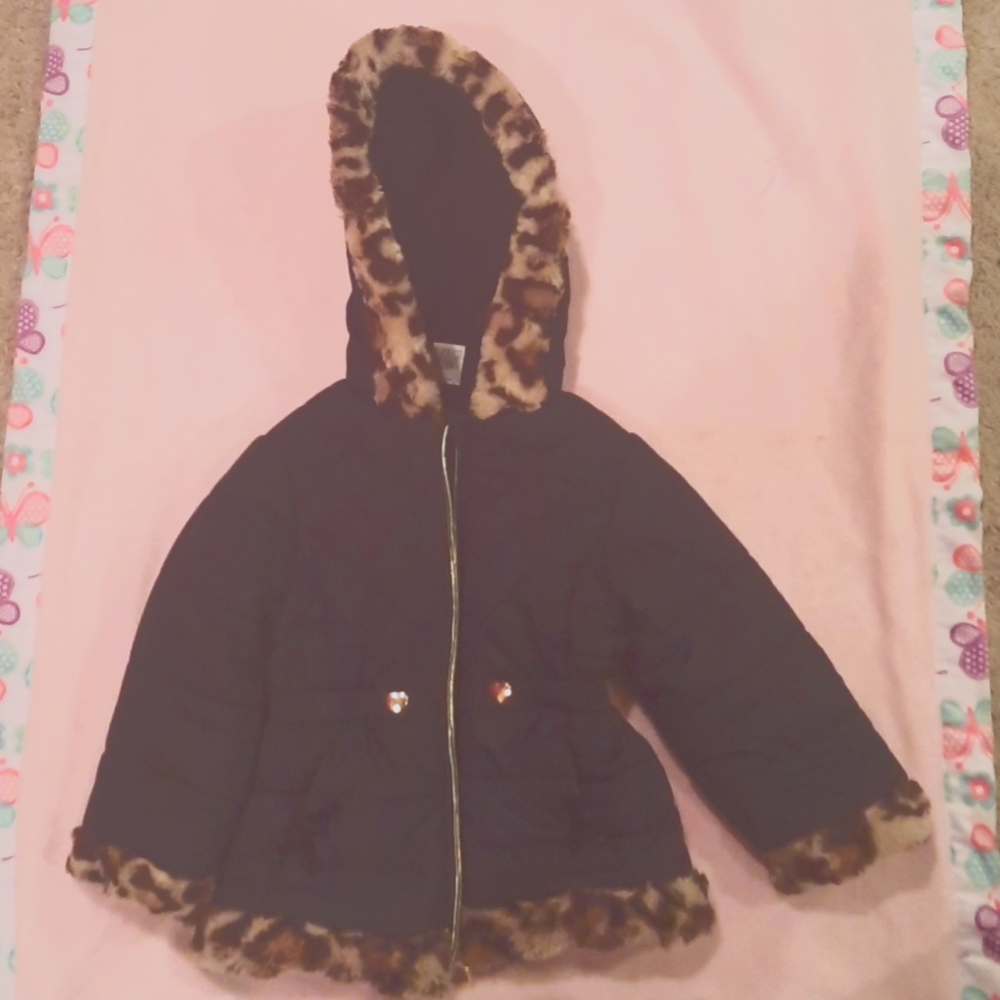 Black winter coat (size3T)